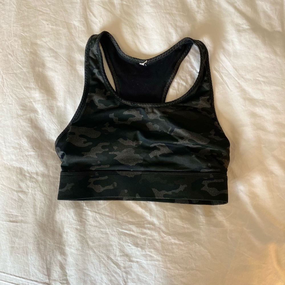 Fabletics camouflage bra